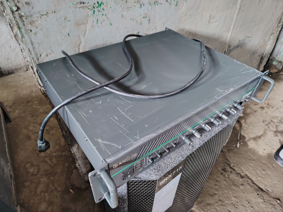 Трансляционий уселител ST-600