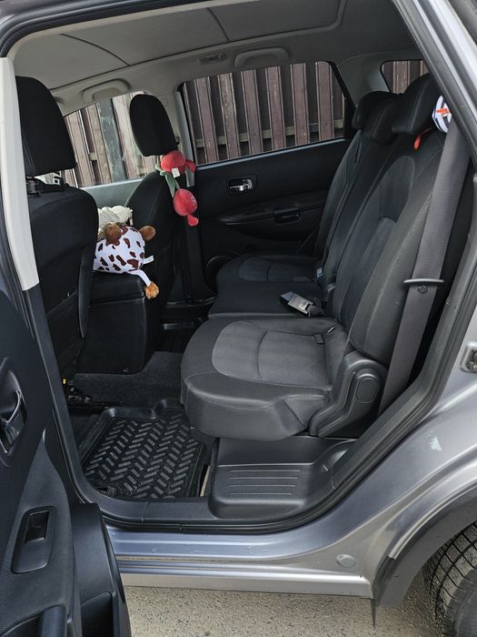 Se vinde nissan qashqai+2 J10