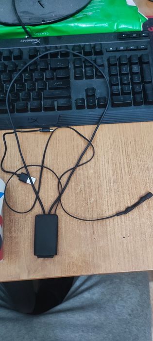 Наушник для студентов микро