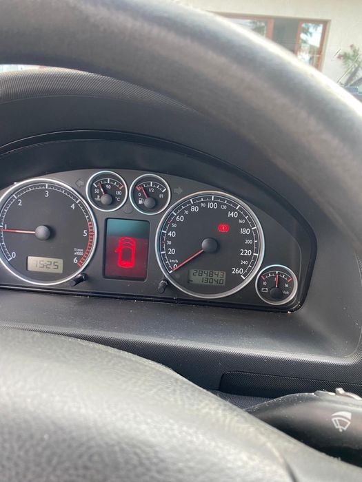 SEAT Alhambra 2009 — imagine 3