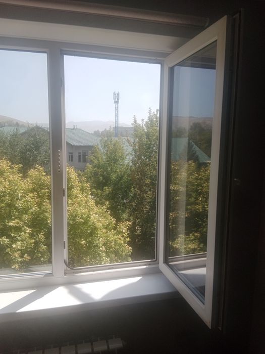 Окно в панельный дом
