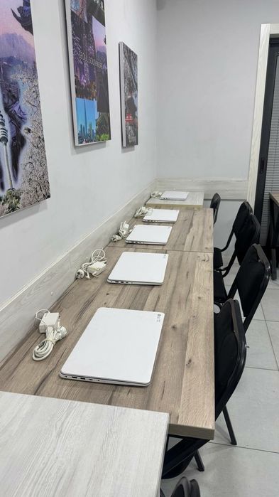 Xonalar ofis yoki o'qitish uchun beriladi