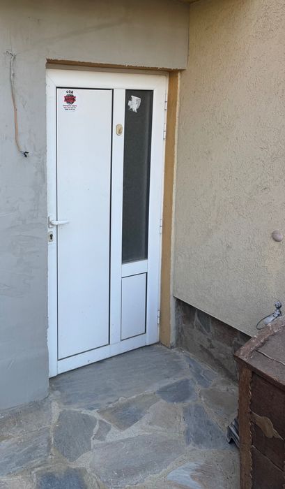 Външна входна врата  190х90 с брава и ключове