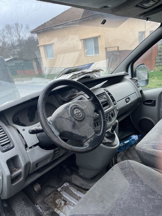 Опел виваро 1.9