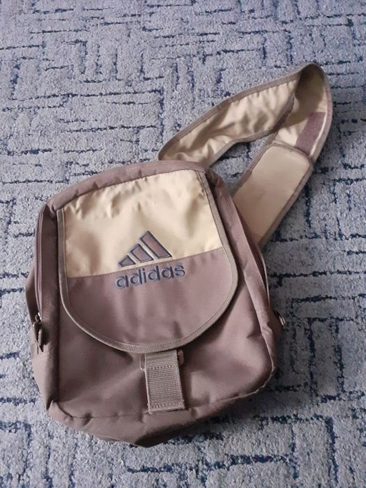 Оригинална чанта "Адидас "