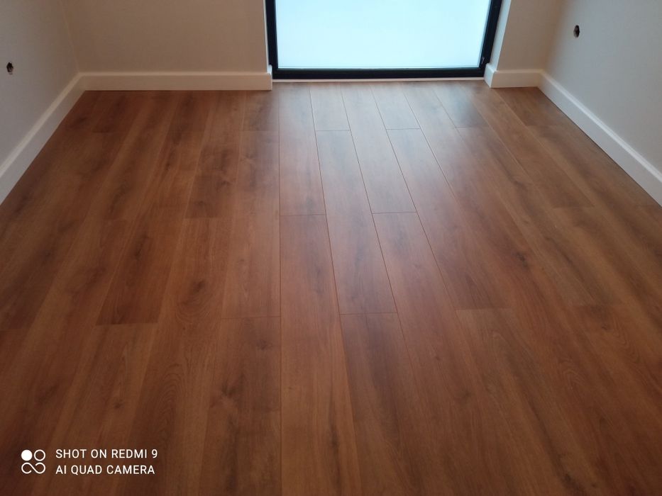 Montaj plintă tăiată la 45.