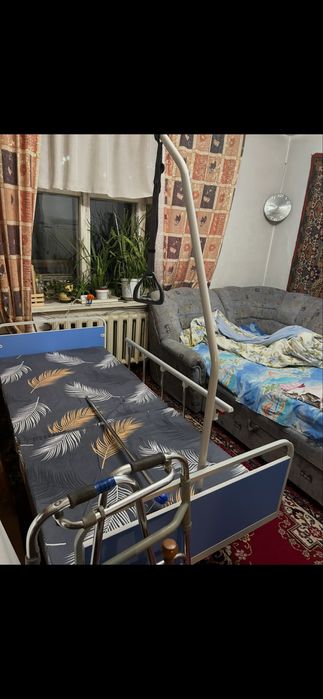 Продам медицинскую кровать