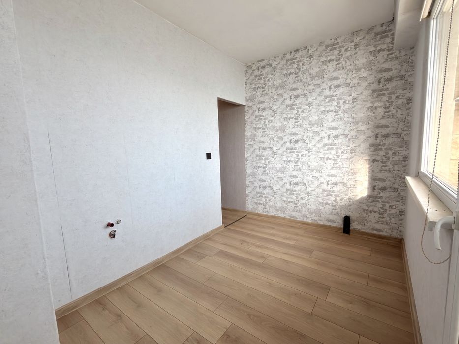 Продава се Двустаен апартамент в Лясковец - 42 кв.м за 1524 €/кв.м - Снимка #17