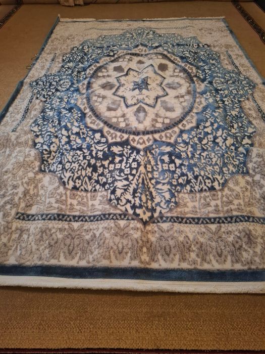 Кілем сатылады.Таза,пайдаланбаған.