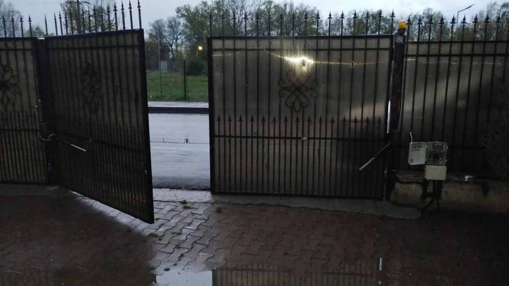 Automatizări porți - Videointerfoane
-automatizari porti culisante si