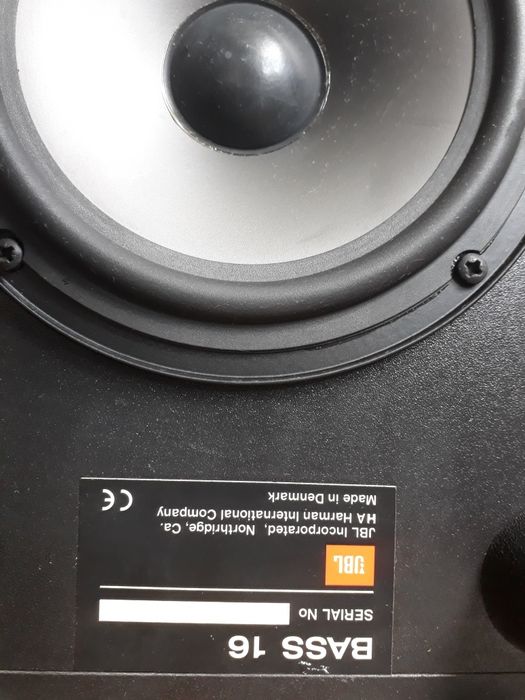 Jbl 2024 bass 16