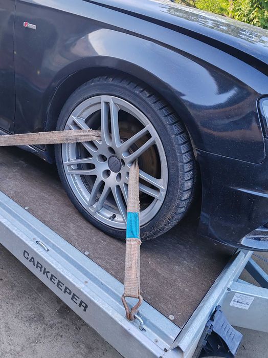 Ауди А4 Б8 2.0 TFSI Quatro