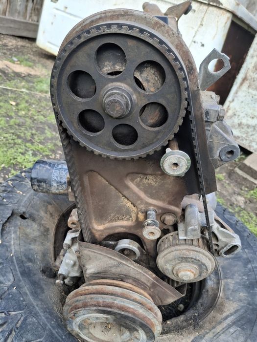 Двигатель ауди 100 с коробкой