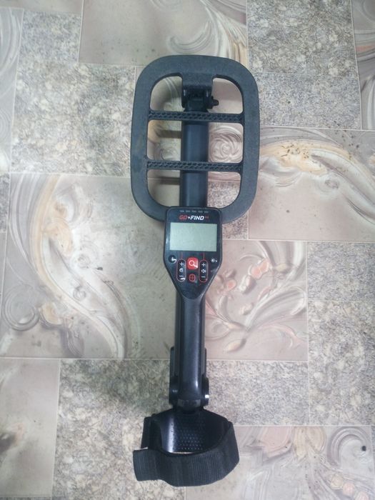 Металлоискатель GO FIND 66 продам