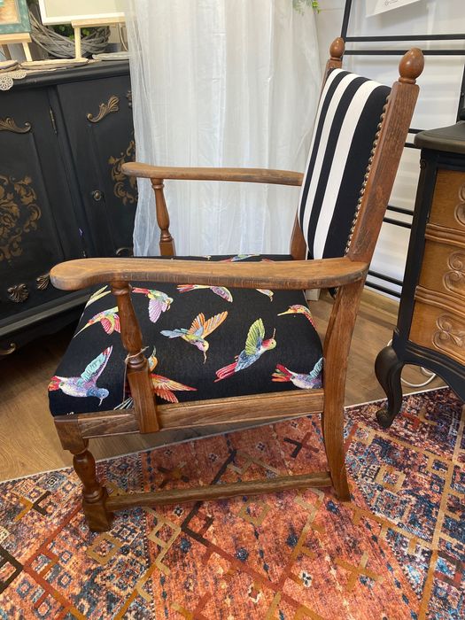 Дизайнерско кресло