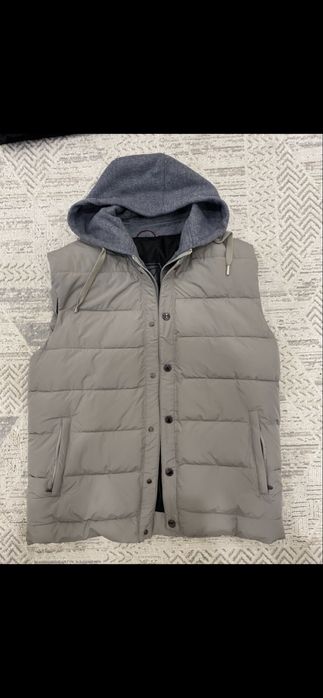 Продаю безрукавку