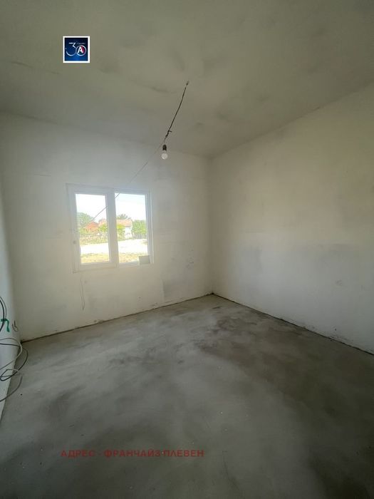 Продава се Къща в с. Пелишат, Област Плевен - 70 кв.м за 650 €/кв.м - Снимка #5