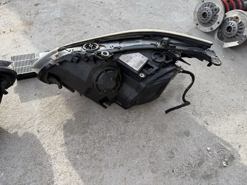 Фар ляв десен Би-ксенон с адаптивни светлини BMW E60 E61 facelift