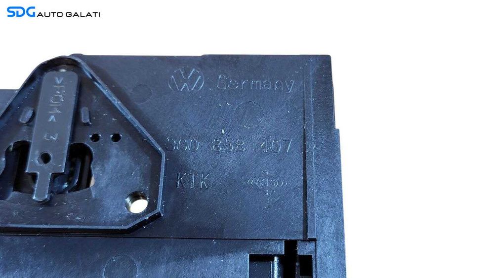 Buton Releu Avarie Avarii cu Sertar Sertare Card Carduri Bord Volkswagen Passat B6 2005 - 2010 Cod 3C0858407 [L8208]