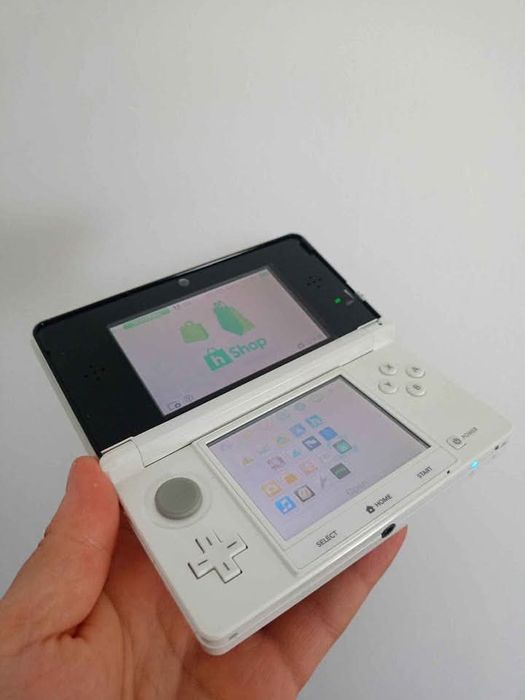 Nintendo 3ds  Нинтендо с хиляди игри