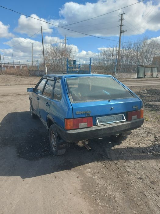 Продам Ваз 2109 РАЗБОР