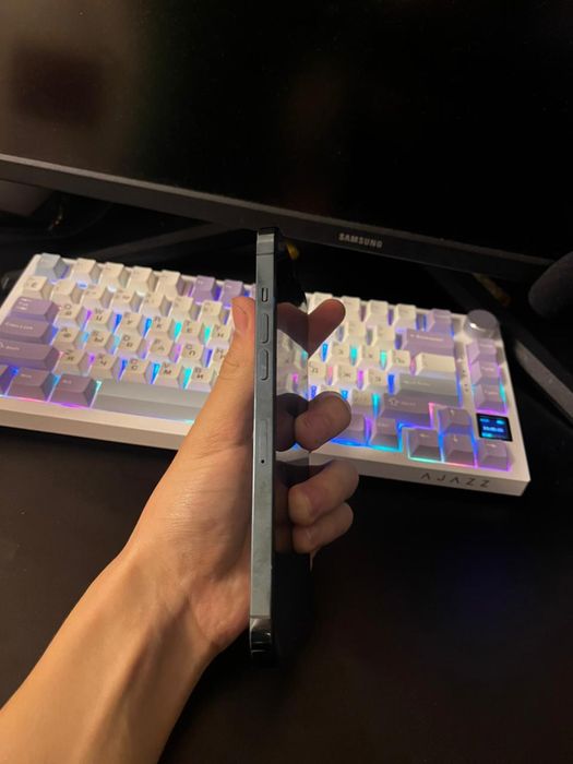 Айфон 12 про мах