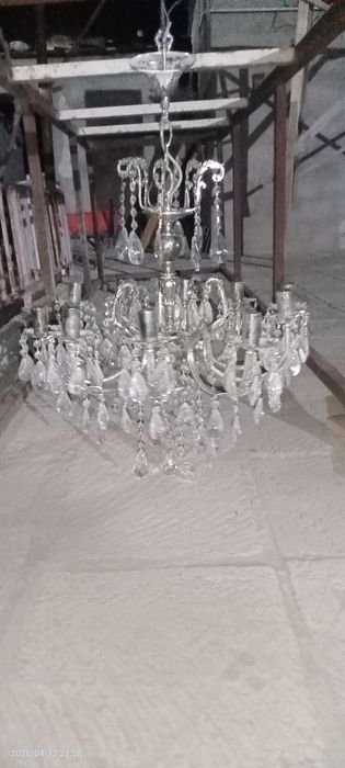 Люстра для дома.