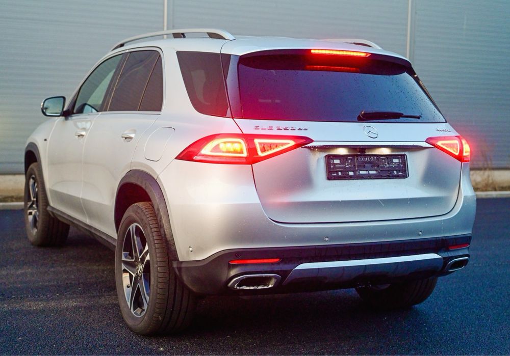 Mercedes Benz GLE 350 DE 4matic AMG line 2021 FARA SCHIMBURI 0 Daune