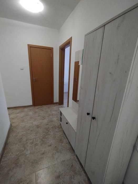 Дава се под наем Тристаен апартамент в Стара Загора, Била - 101 кв.м за 408 € - Снимка #1