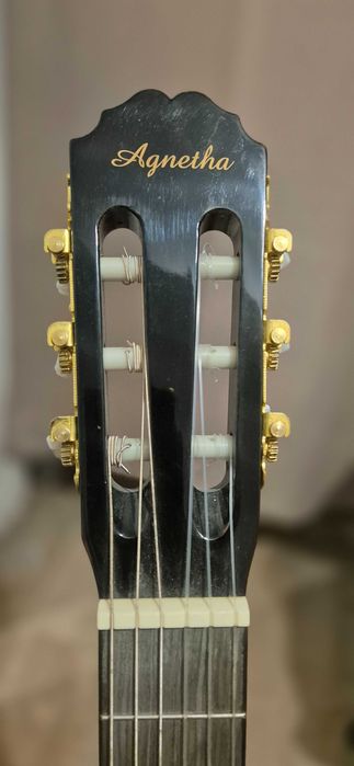 Классическая гитара