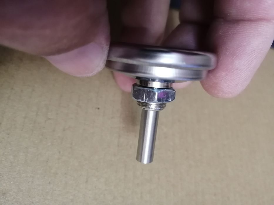 Термометр. новый