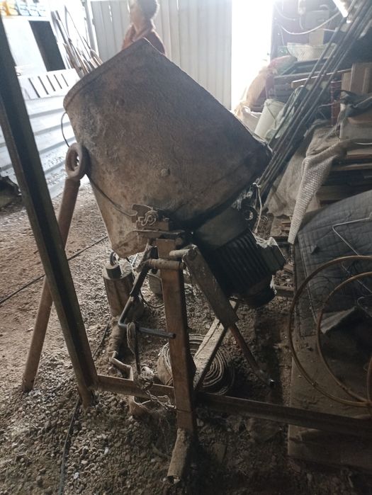 Бетономешалка б/у