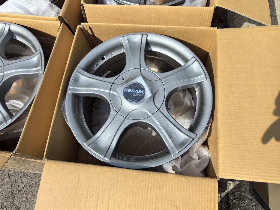 17 цола 5 х 130 мм Мерцедес Спринтер / Фолкваген Ел Те - Чисто Нови