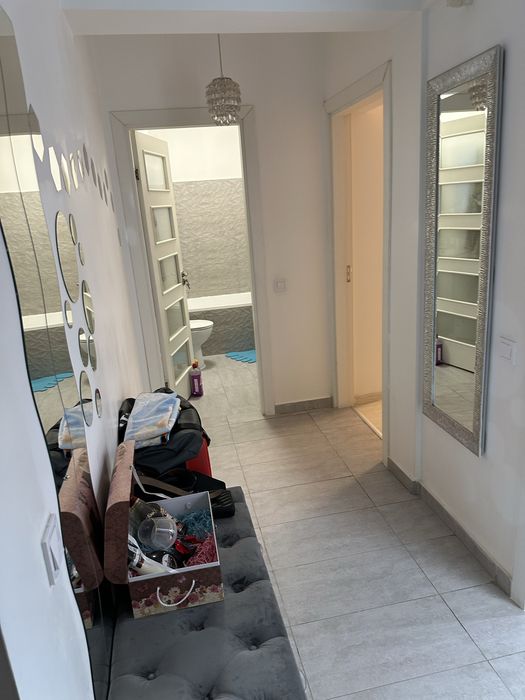 Garsoniera de vanzare