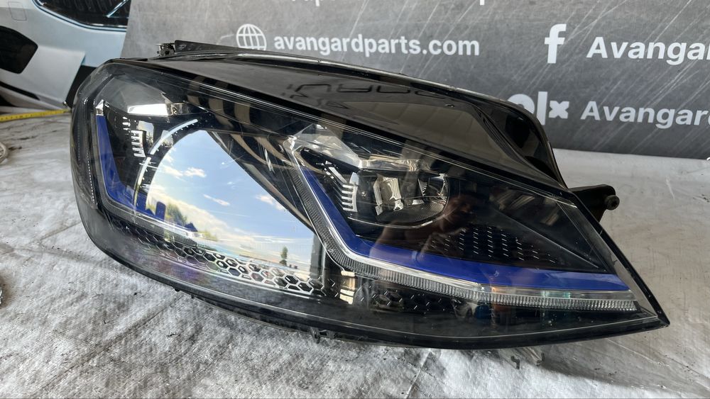 Десен и ляв фар VW Golf 7 GTE Facelift