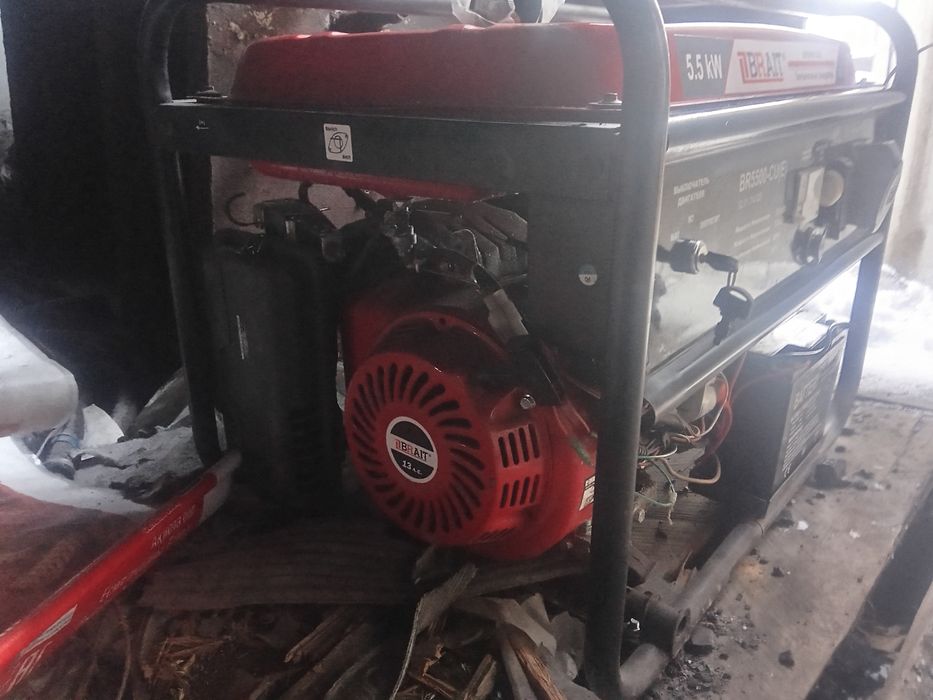 Генератор бензиновый