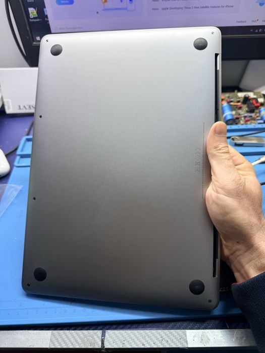 MacBook pro A1708 2017 impecabil