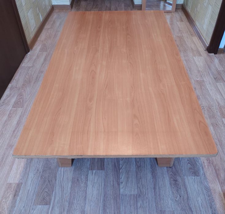 Стол из дерева  - 2800тг