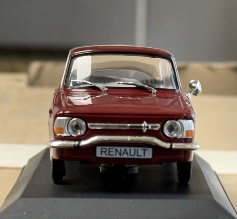 Renault 10 колекционерски модел