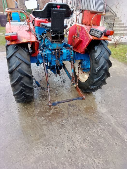 Tractor cu utilaje + motocultor cu utilaje