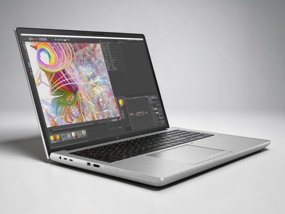 HP Zbook Fury 16" G9 4k+ 120Hz i9-12950HX 128RAM 2TBSSD RTX A5500 16GB