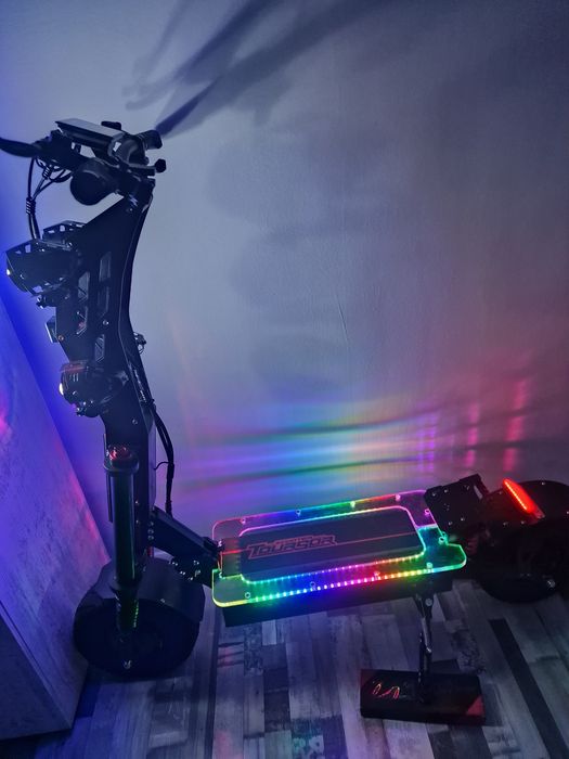 Електрически скутер Amakou  8000w 72V/45Ah