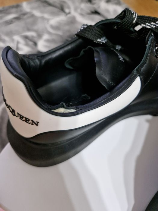 Adidași Alexander McQueen