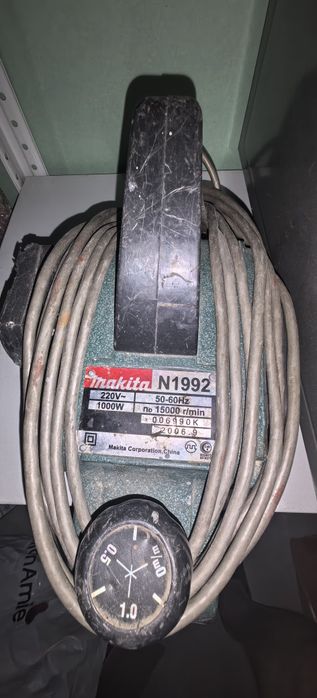 Продам рубанок Makita