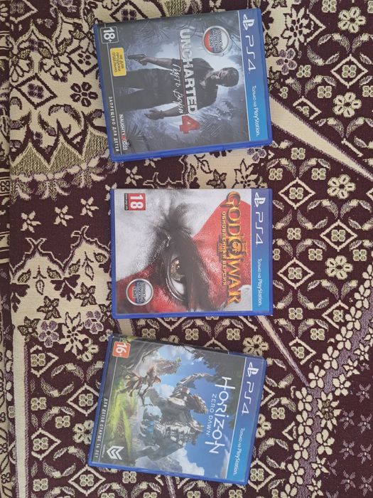 Sony PlayStation 4 Slim