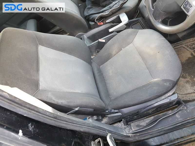 Airbag Scaun Fata Dreapta Pasager Opel Zafira B 2005 - 2011