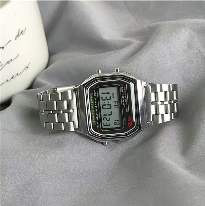 Часы CASIO, серебристые , цифровые