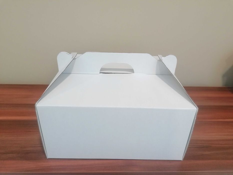 Производство и продажба на кутии за торти