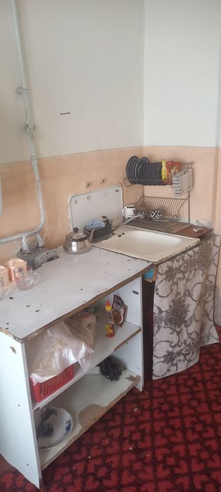 Аранча леса склада 1 хонали квартира ижарага бераман.2 этажда
