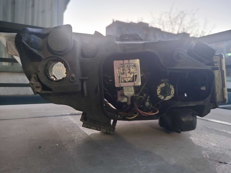 BMW БМВ Е90/Е90 Фарове Динамик ксенон Dinamic Xenon